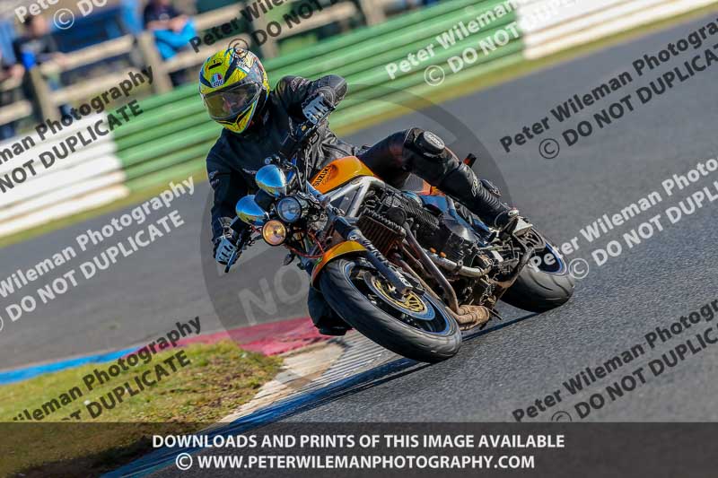 PJM Wedding Photography;enduro digital images;event digital images;eventdigitalimages;mallory park;mallory park photographs;mallory park trackday;mallory park trackday photographs;no limits trackdays;peter wileman photography;racing digital images;trackday digital images;trackday photos